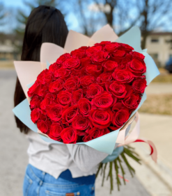 50 Signature Red Roses