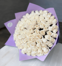 101 Signature White Roses