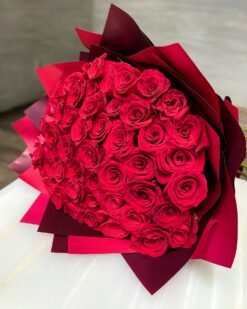 50 Signature Red Roses
