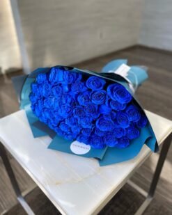 50 Blue Roses