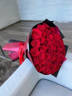 50 Red Roses