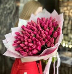 100 Pink Tulips