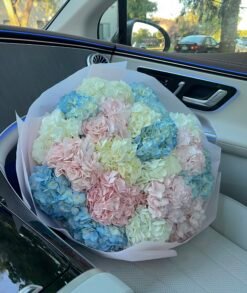 Beauty Cloud Bouquet